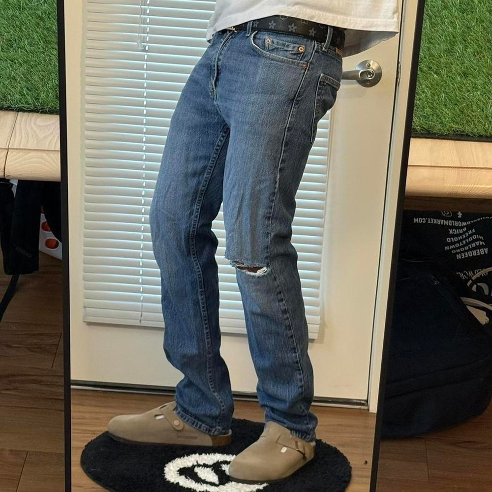 Y2K Levi's 505 Regular Fit Blue Jeans 30x32